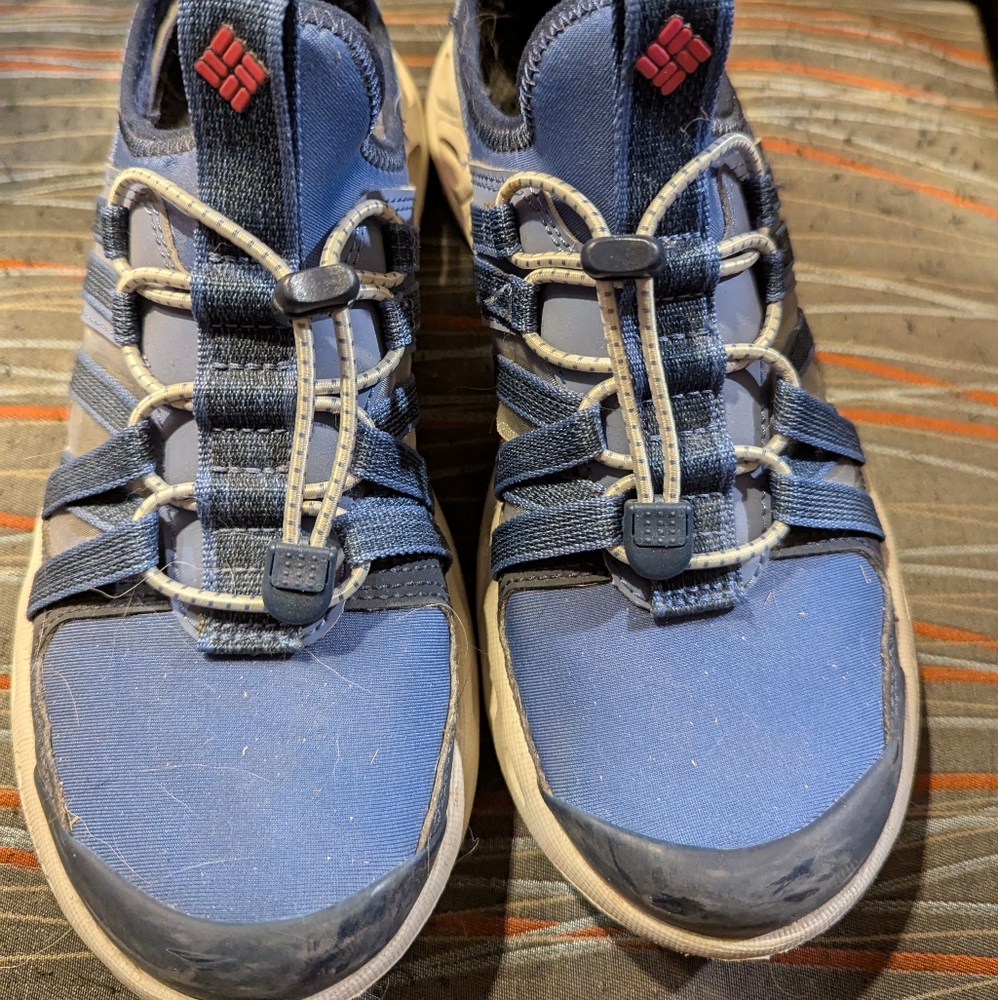 Columbia women's sneakers size 7